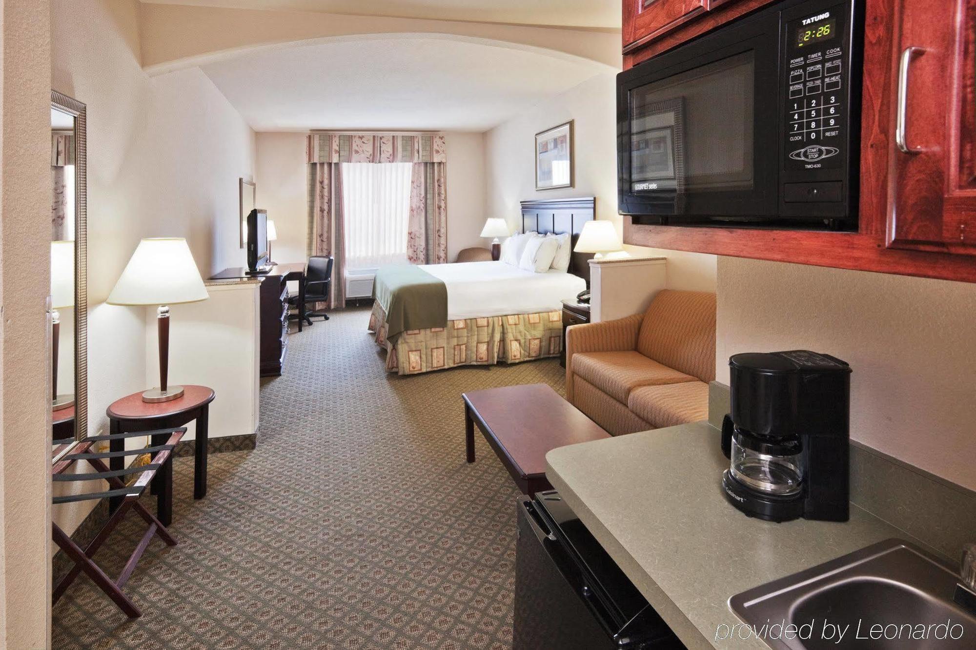 Holiday Inn Express Hotel And Suites Corsicana I-45 By Ihg Номер фото