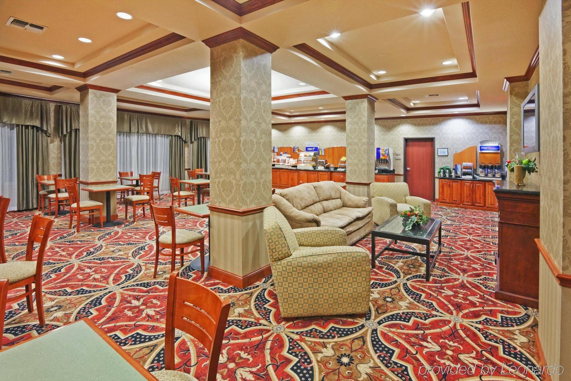 Holiday Inn Express Hotel And Suites Corsicana I-45 By Ihg Экстерьер фото